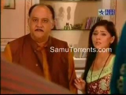 00_01_53 - sara khan 8