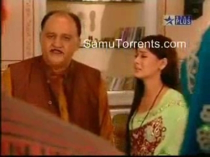 00_02_13 - sara khan 8
