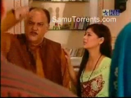 00_02_20 - sara khan 8