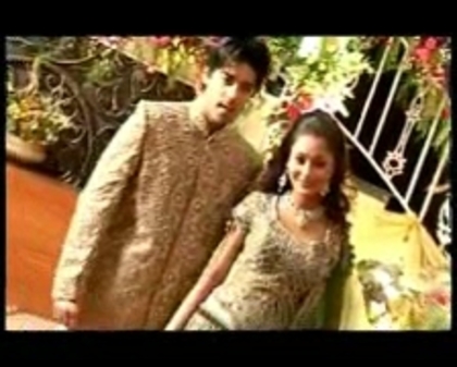 00_04_34 - sara khan 8