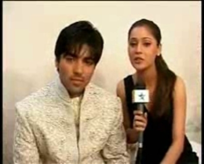 00_05_45 - sara khan 8