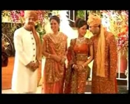 00_06_34 - sara khan 8