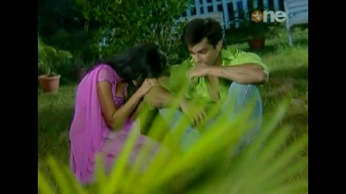  - Karan Singh Grover and Jennifer Singh grover