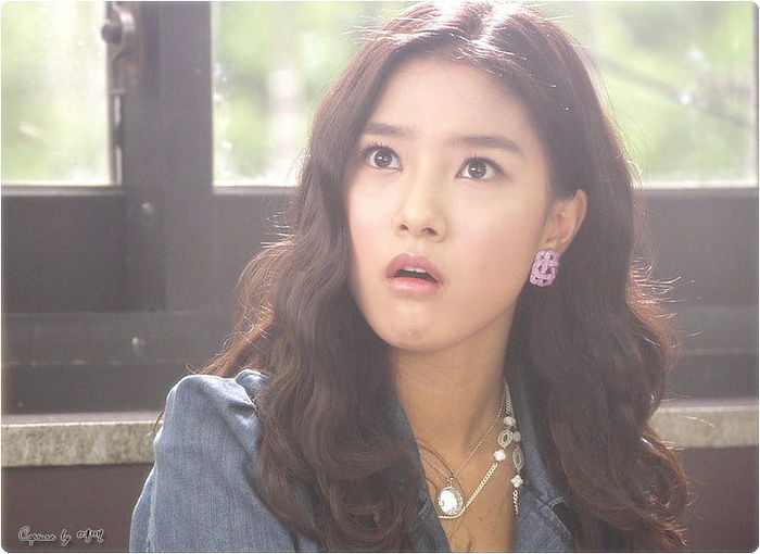 Nici nu imi pasa cu  cine vorbesti.....[oare cui i`a spus,asa?]