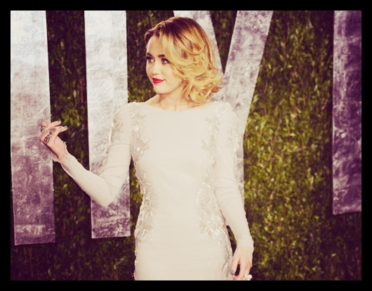 Ce mai conteaza? Jake plati camera asta doar pentru o noapte, va trebui sa plecam.