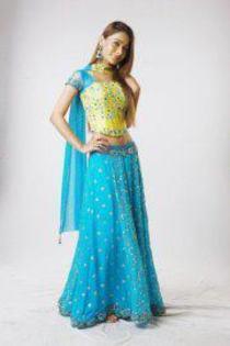 522341_292037607555464_100002476828719_635274_1337206969_n - sara khan 8