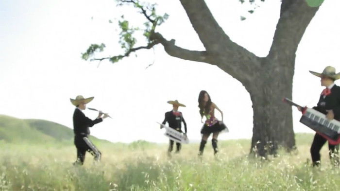 bscap0048 - Selena Gomez-Love You Like A Love Song Behind The Scenes-SC-Part I