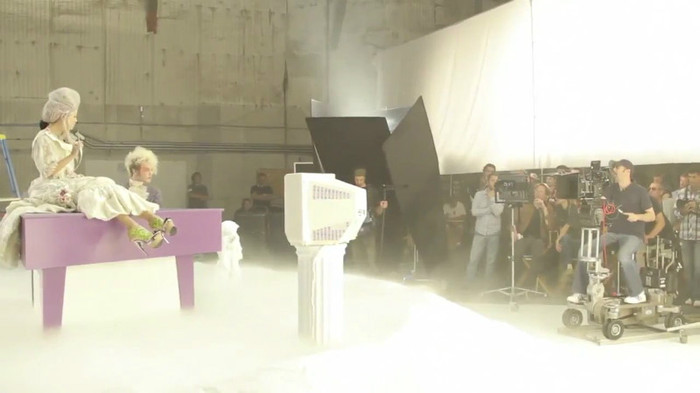 bscap0139 - Selena Gomez-Love You Like A Love Song Behind The Scenes-SC-Part I