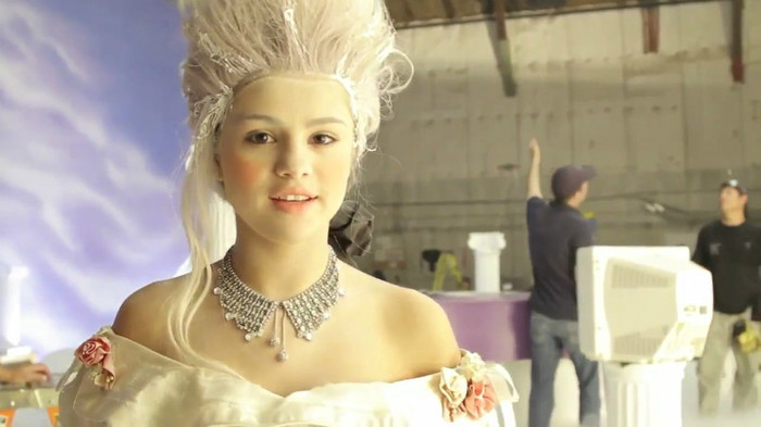 bscap0358 - Selena Gomez-Love You Like A Love Song Behind The Scenes-SC-Part I