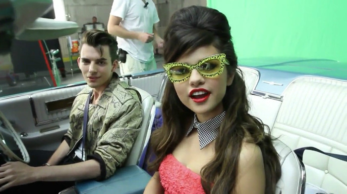 bscap0387 - Selena Gomez-Love You Like A Love Song Behind The Scenes-SC-Part I