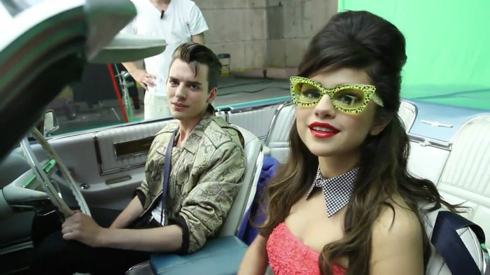 bscap0391 - Selena Gomez-Love You Like A Love Song Behind The Scenes-SC-Part I
