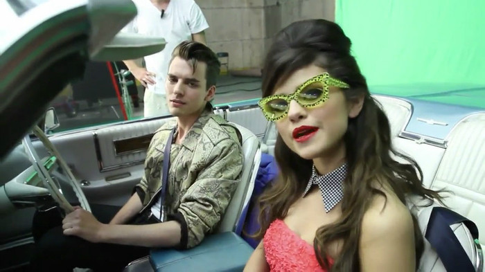 bscap0392 - Selena Gomez-Love You Like A Love Song Behind The Scenes-SC-Part I