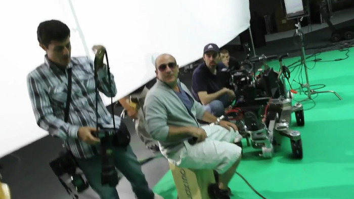 bscap0404 - Selena Gomez-Love You Like A Love Song Behind The Scenes-SC-Part I