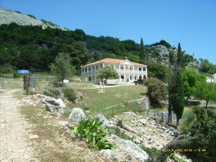 Kefalon2012 189 - 2012-Manastiri biserici
