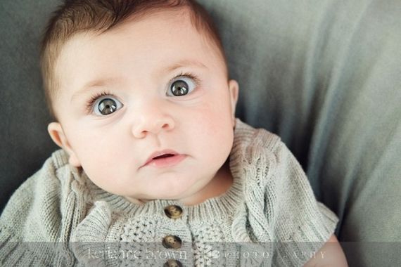 bebe cu ochisori frumosi - Bebelusul perfect