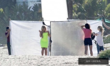 normal_16 - ABC - Demi - Shooting A New PhotoShoot For Self Magazine