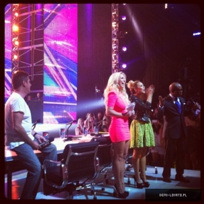 Dems la X Factor (125) - ABC - Demi - At the X Factor Casting