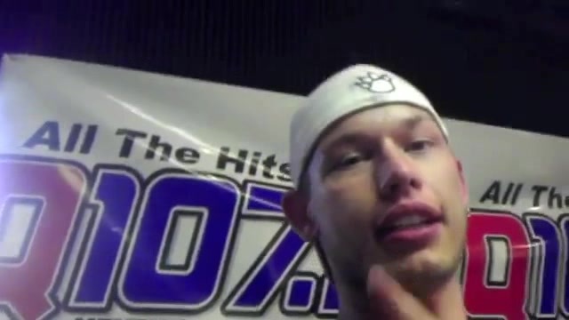 Demi Lovato _Hangs Out_ on Google + 0586