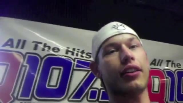 Demi Lovato _Hangs Out_ on Google + 0594