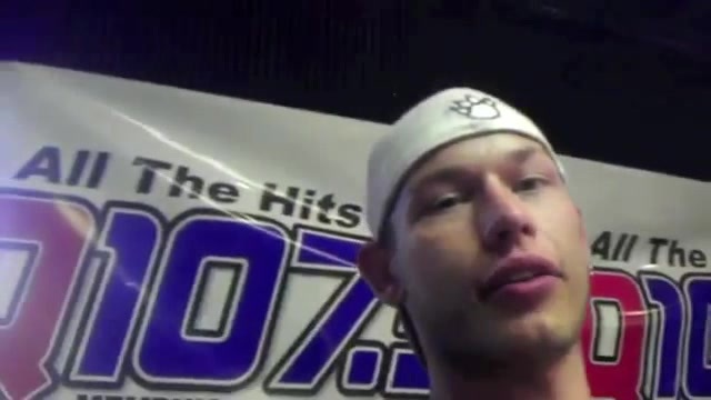 Demi Lovato _Hangs Out_ on Google + 0598