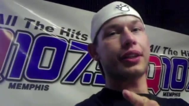 Demi Lovato _Hangs Out_ on Google + 0642