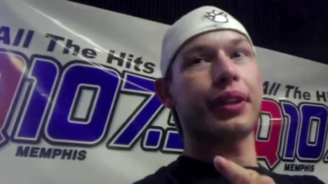 Demi Lovato _Hangs Out_ on Google + 0651