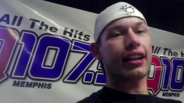 Demi Lovato _Hangs Out_ on Google + 0723