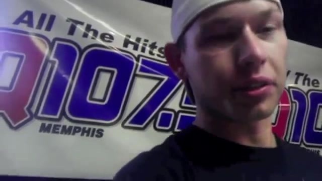 Demi Lovato _Hangs Out_ on Google + 0762