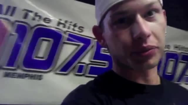 Demi Lovato _Hangs Out_ on Google + 0794