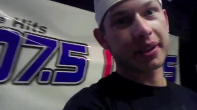 Demi Lovato _Hangs Out_ on Google + 0812