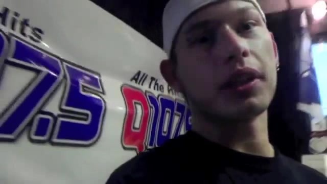 Demi Lovato _Hangs Out_ on Google + 0878