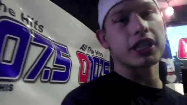 Demi Lovato _Hangs Out_ on Google + 0899