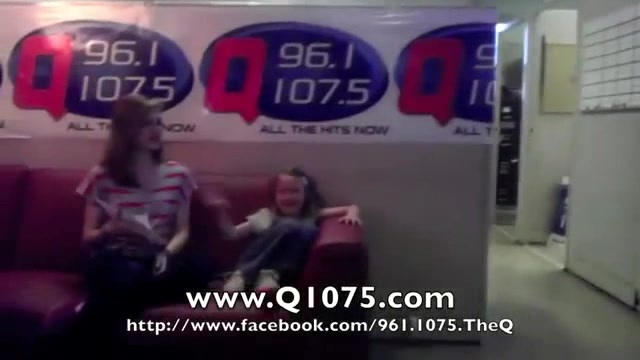 Demi Lovato _Hangs Out_ on Google + 1210 - Demi - Hangs Out on Google Part oo2