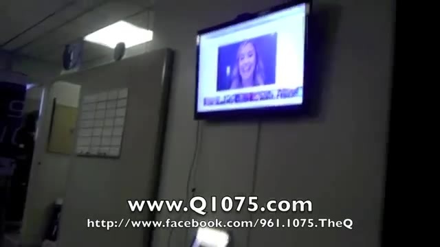 Demi Lovato _Hangs Out_ on Google + 1559 - Demi - Hangs Out on Google Part oo3