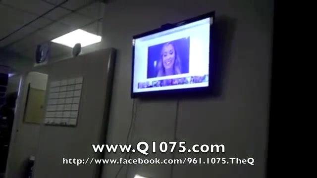 Demi Lovato _Hangs Out_ on Google + 1585 - Demi - Hangs Out on Google Part oo3