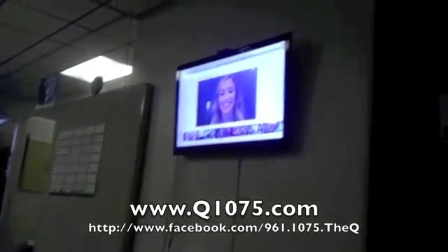 Demi Lovato _Hangs Out_ on Google + 1603 - Demi - Hangs Out on Google Part oo3