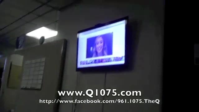Demi Lovato _Hangs Out_ on Google + 1604 Demi Lovato _Hangs Out_ on Google + 1604