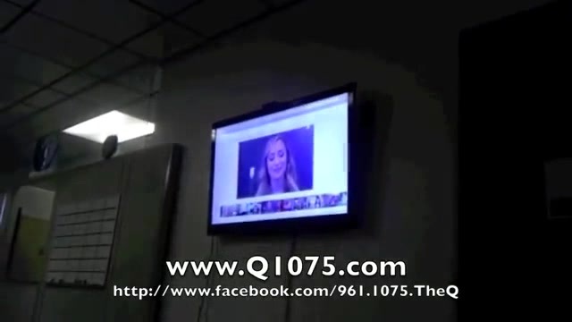 Demi Lovato _Hangs Out_ on Google + 1644 - Demi - Hangs Out on Google Part oo3