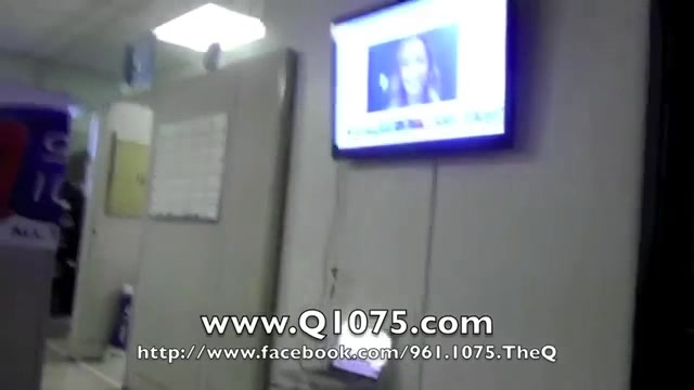 Demi Lovato _Hangs Out_ on Google + 1407 - Demi - Hangs Out on Google Part oo2