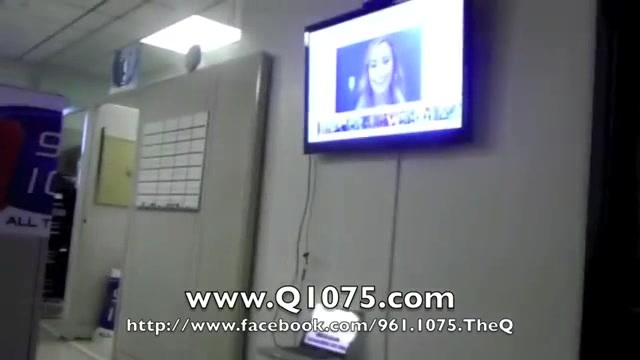 Demi Lovato _Hangs Out_ on Google + 1421 - Demi - Hangs Out on Google Part oo2