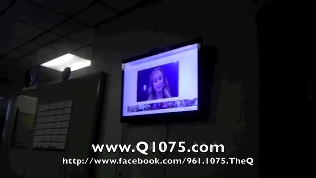 Demi Lovato _Hangs Out_ on Google + 1676