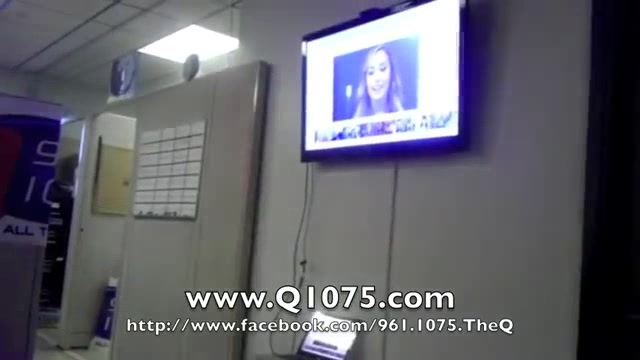 Demi Lovato _Hangs Out_ on Google + 1444