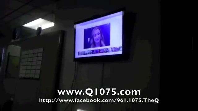 Demi Lovato _Hangs Out_ on Google + 1696 Demi Lovato _Hangs Out_ on Google + 1696