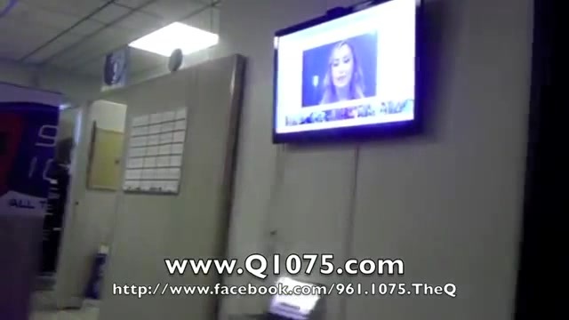 Demi Lovato _Hangs Out_ on Google + 1456 - Demi - Hangs Out on Google Part oo2
