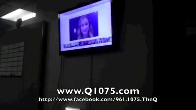 Demi Lovato _Hangs Out_ on Google + 1761