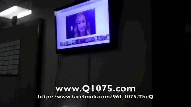 Demi Lovato _Hangs Out_ on Google + 1764