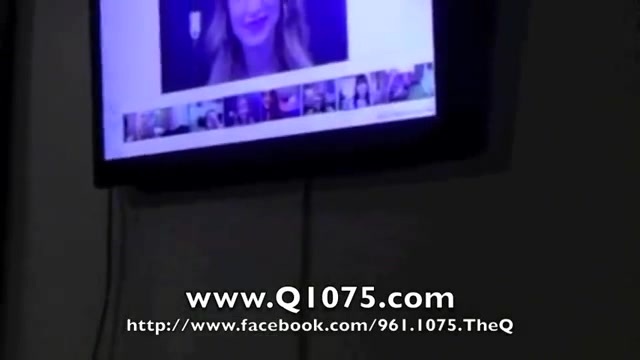 Demi Lovato _Hangs Out_ on Google + 1805 Demi Lovato _Hangs Out_ on Google + 1805