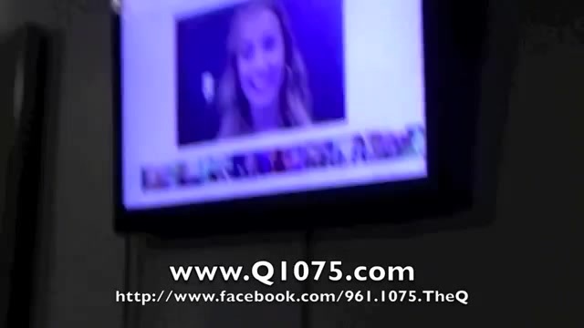 Demi Lovato _Hangs Out_ on Google + 1820