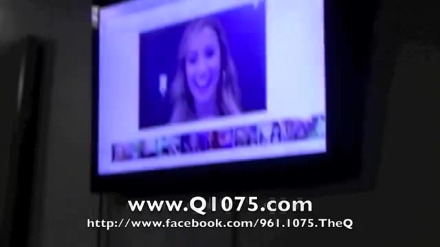 Demi Lovato _Hangs Out_ on Google + 1821