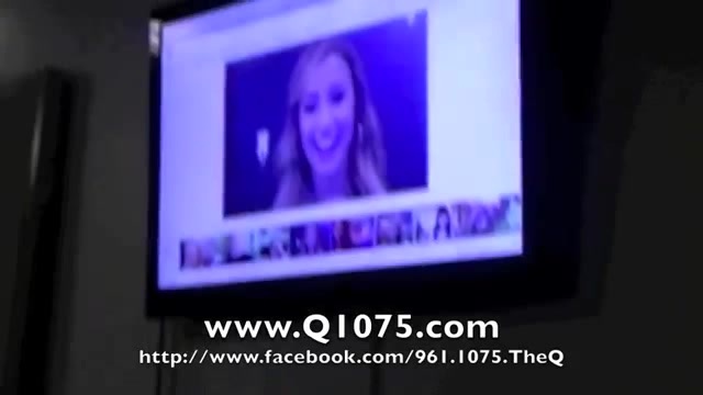 Demi Lovato _Hangs Out_ on Google + 1827 Demi Lovato _Hangs Out_ on Google + 1827